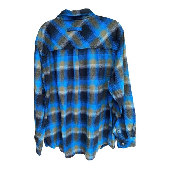 Legendary Whitetails Flannel Shirt With Corduroy Detail Plaid Size Men's XL - Picture 2 of 11